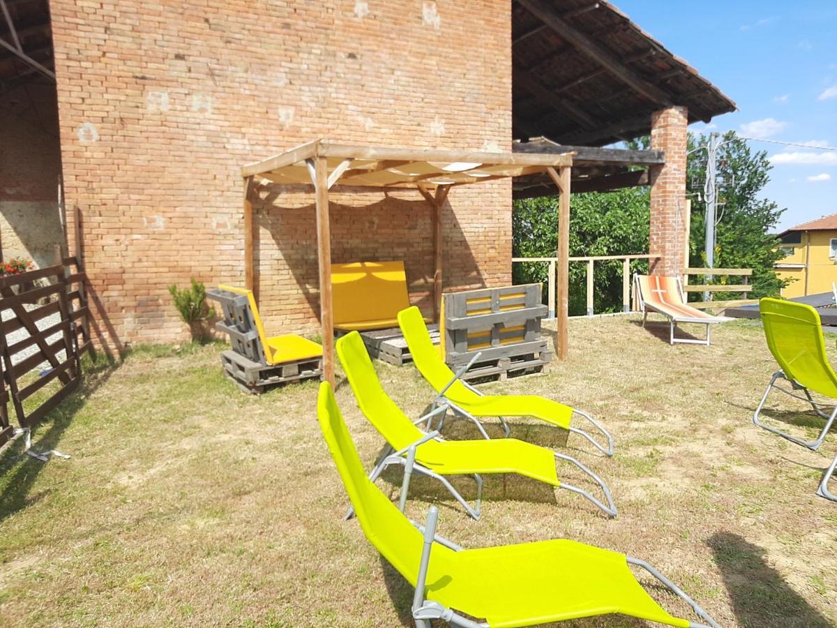 Cascina Teresina Monferrato Piscina Villa Cortazzone Buitenkant foto