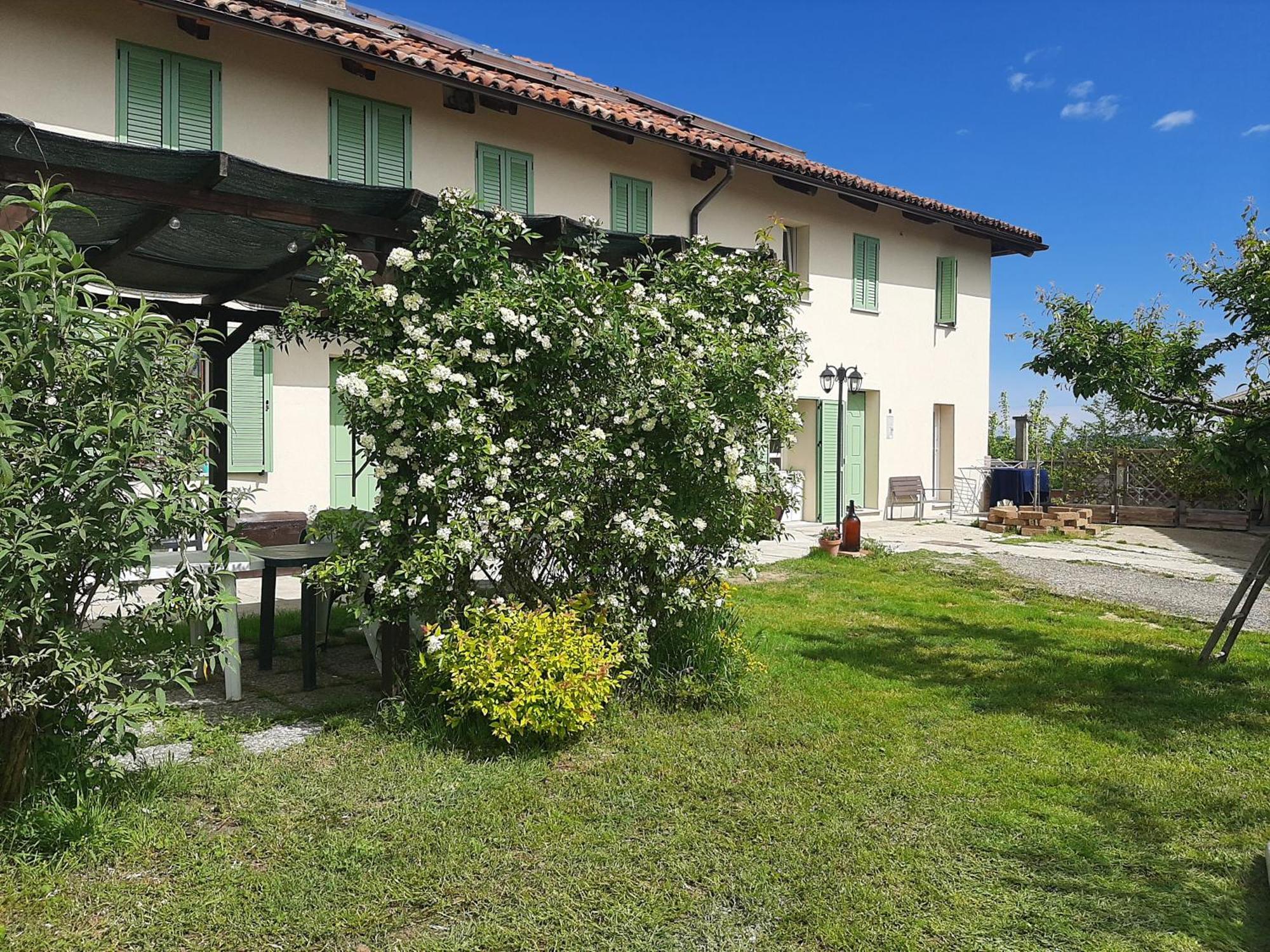 Cascina Teresina Monferrato Piscina Villa Cortazzone Buitenkant foto