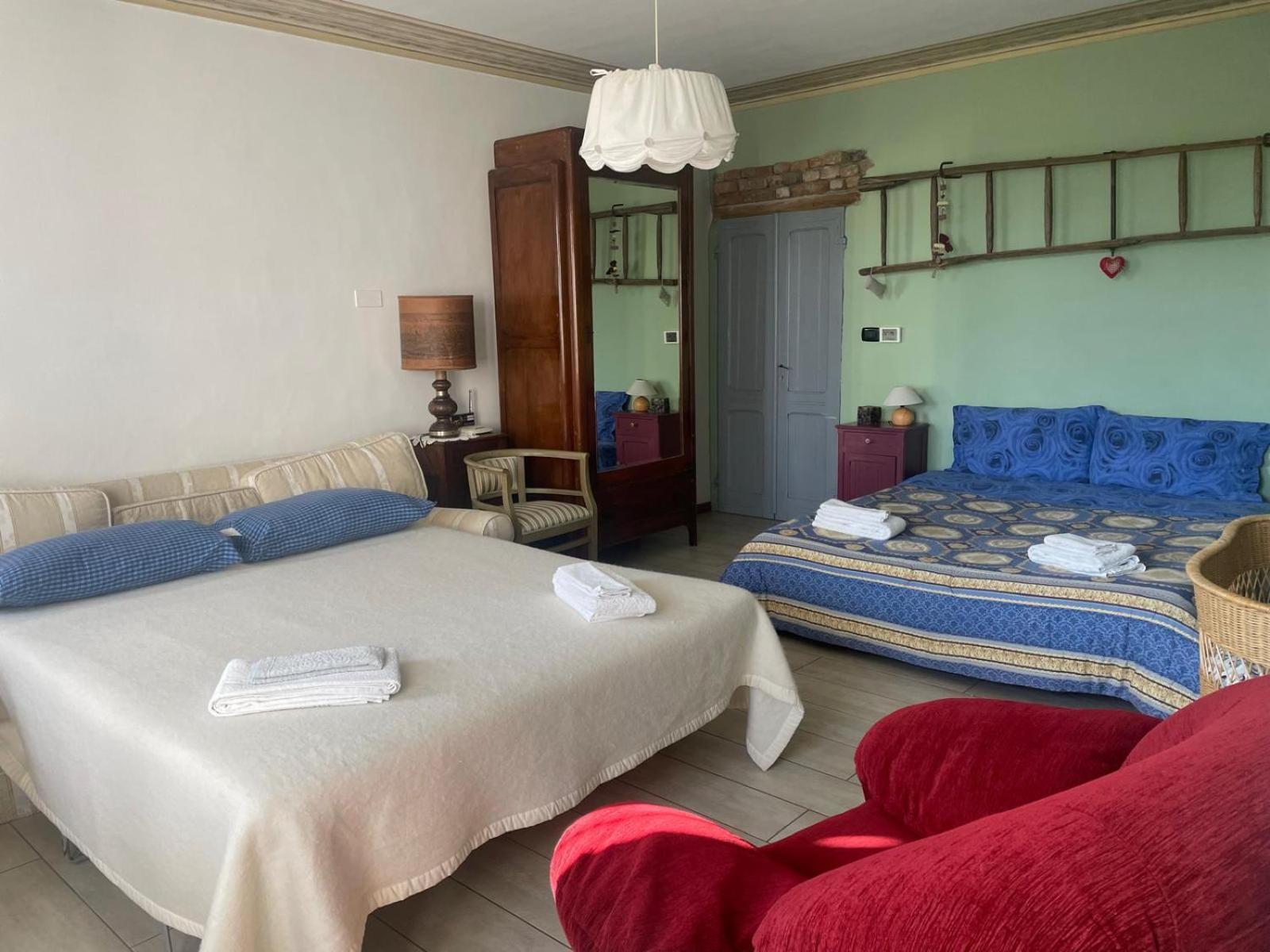 Cascina Teresina Monferrato Piscina Villa Cortazzone Buitenkant foto